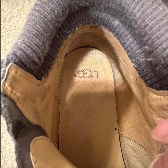 UGG Genuine Suede Sneakers - size 7.5 - Picture 4 of 5